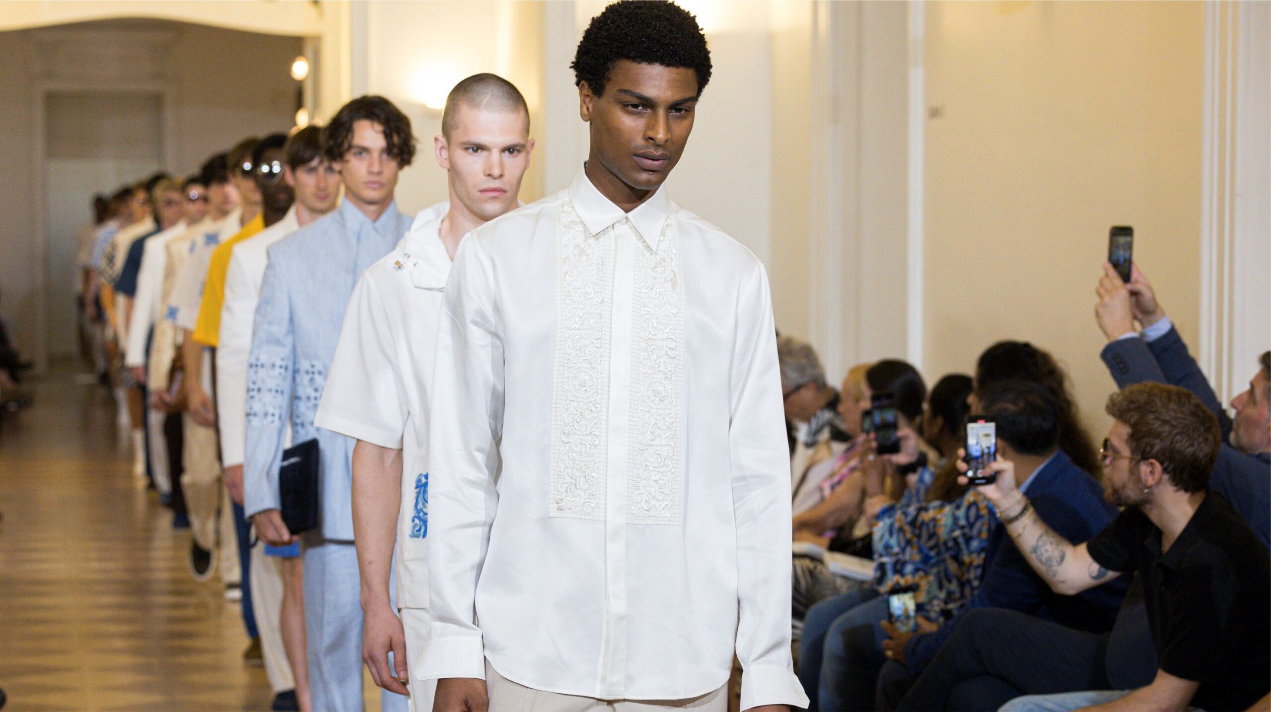 05 - HOME PAGE - Final Artwork - 2025Jul 23 - Master Artwork 1A - Milan Section 1A 3